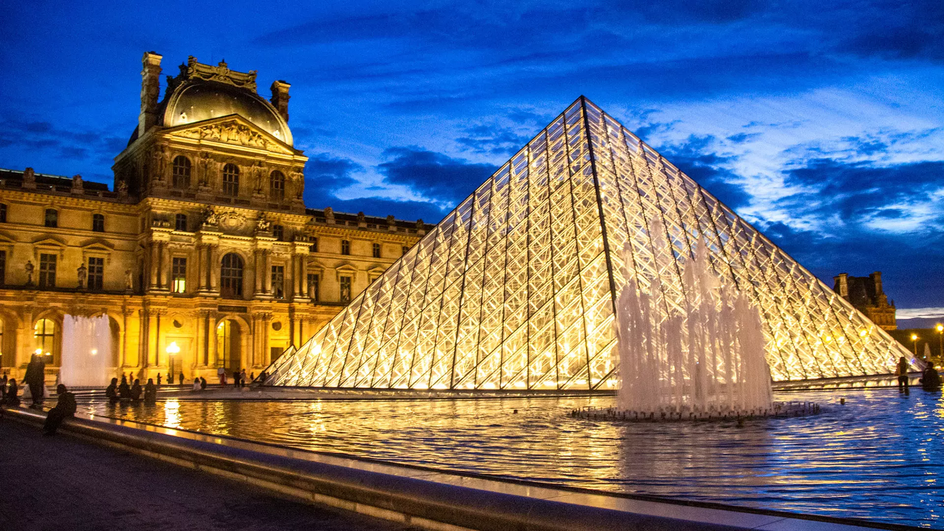 Museu do Louvre